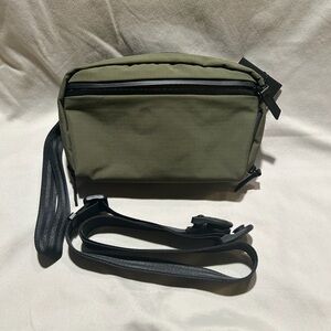 ALPAKA Toiletry Bag Army green New NWT